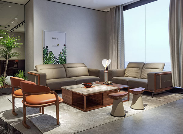 童話森林TH18系列成都新店開業(yè)